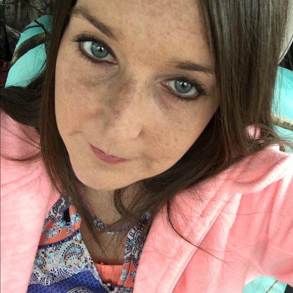 Meet your Posher, Heidi